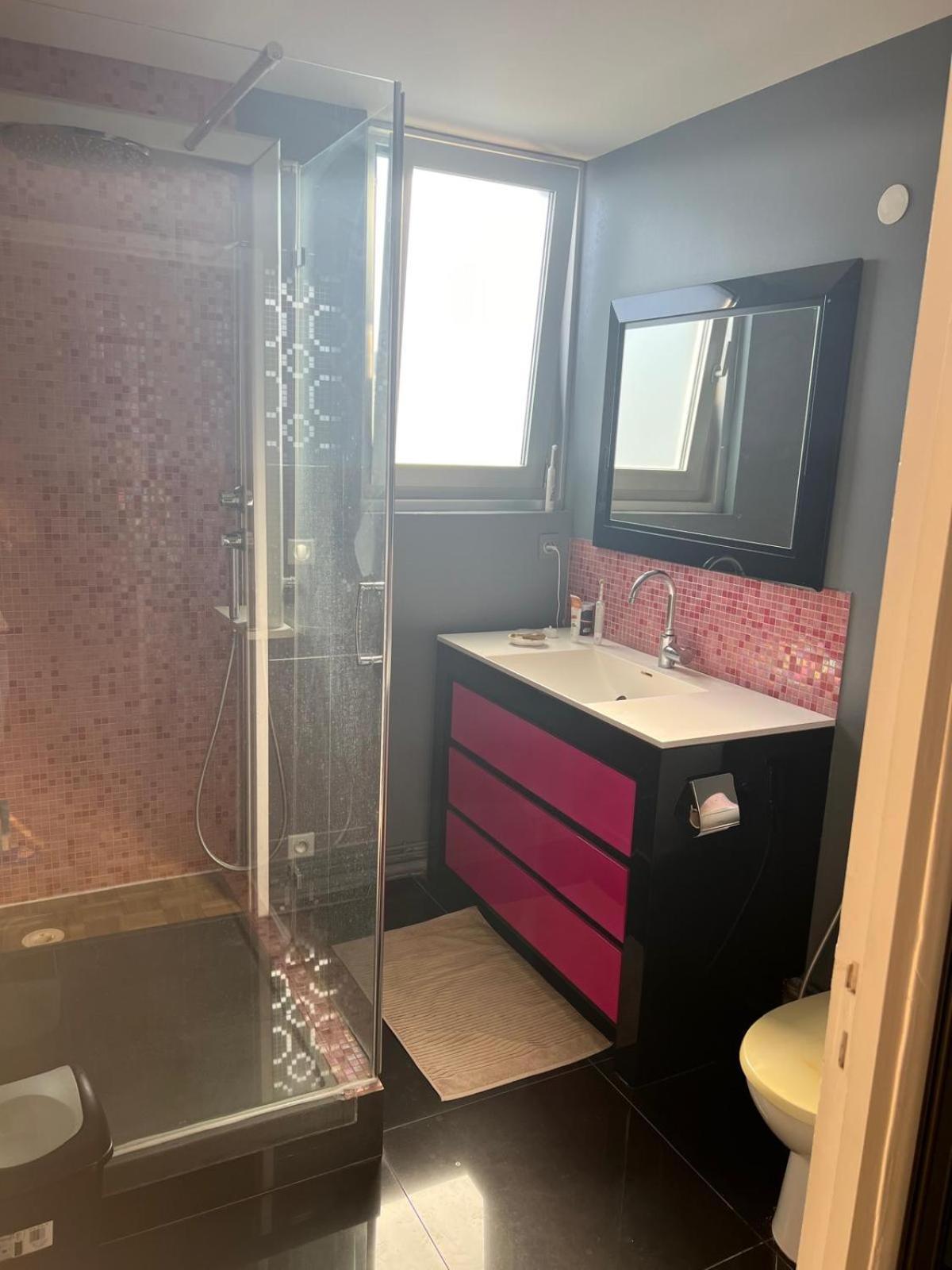 Chambre Dans Les Hauteurs De Lyon Proche Fourviere Chez L Hote Buitenkant foto